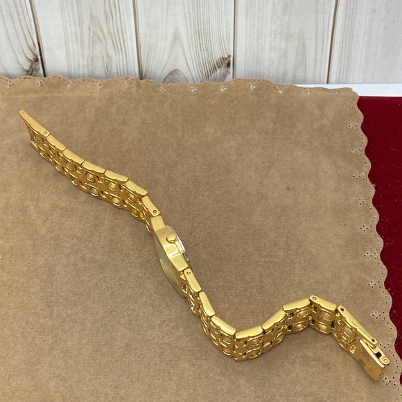 Vintage Yema French Designer Gold Plated 10 micron Quartz Watch - Picture 5 of 8